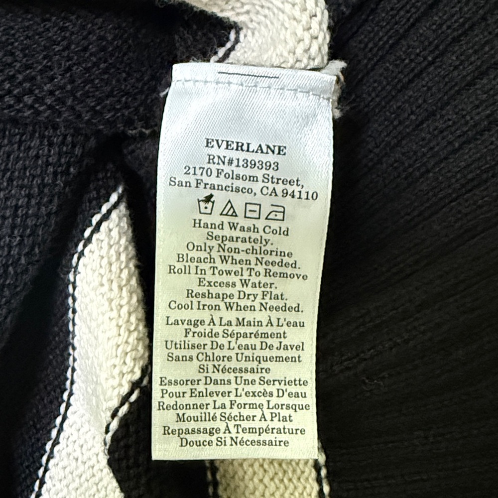 Everlane women’s XS Navy and White Striped Crewneck Sweater like new w/o tags - Picture 3 of 4